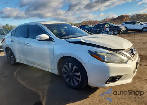 2017 Nissan Altima 2.5 из США, поврежденный, VIN 1N4AL3AP0HC127727